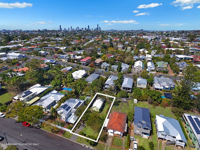 16 Brisbane Street, Ashgrove QLD 4060 House Sold